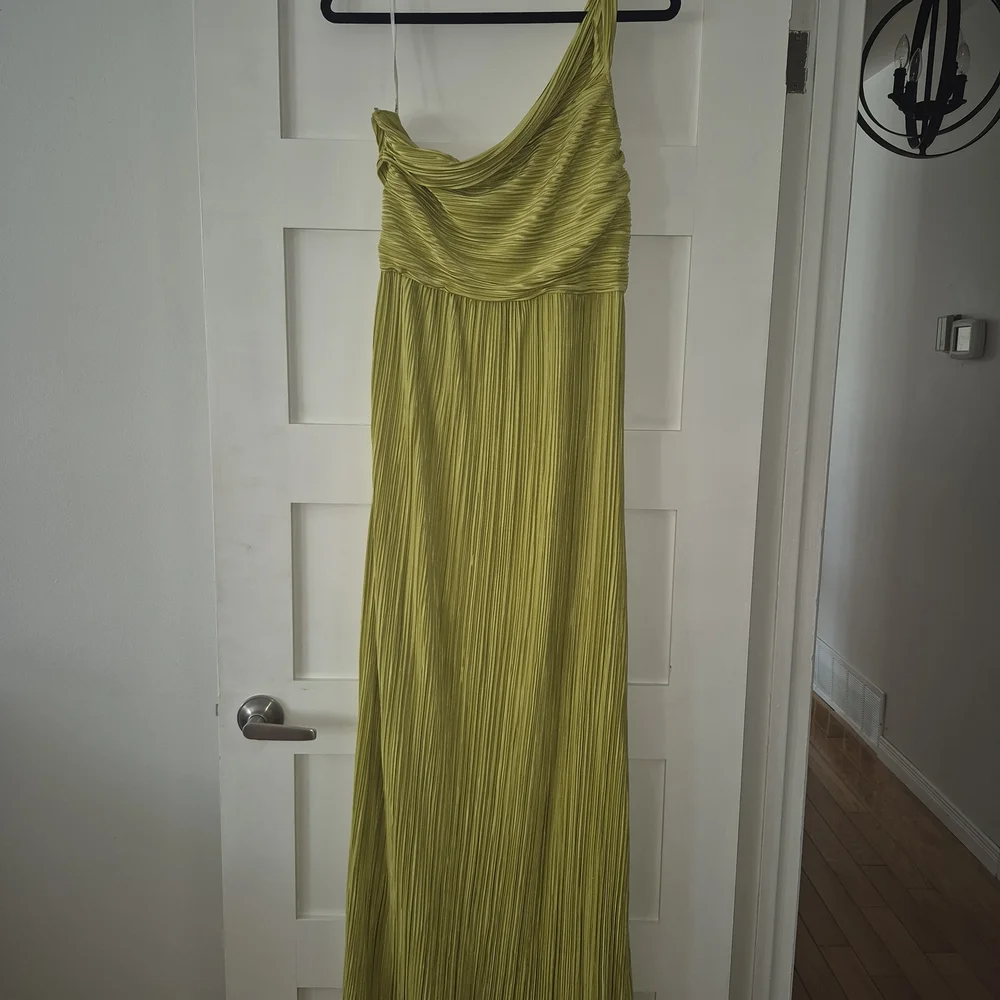 Lulu's One-Shoulder Pleated Dress in Mustard - Picture 6 of 6